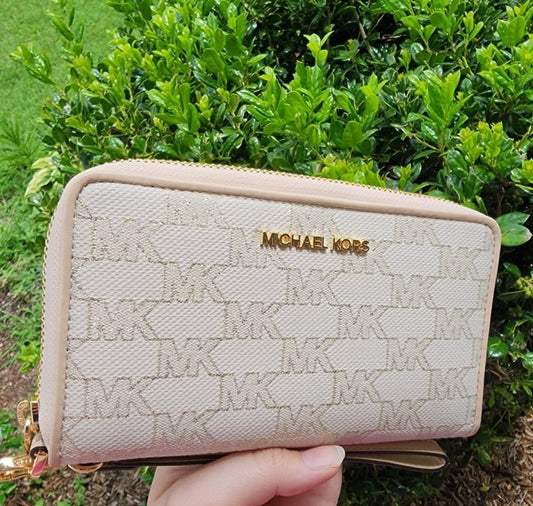 Michael Kors Jet Set Logo LG Wallet