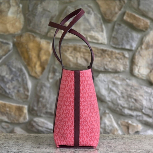 Michael Kors Jet Set Color-Block Logo Medium Tote