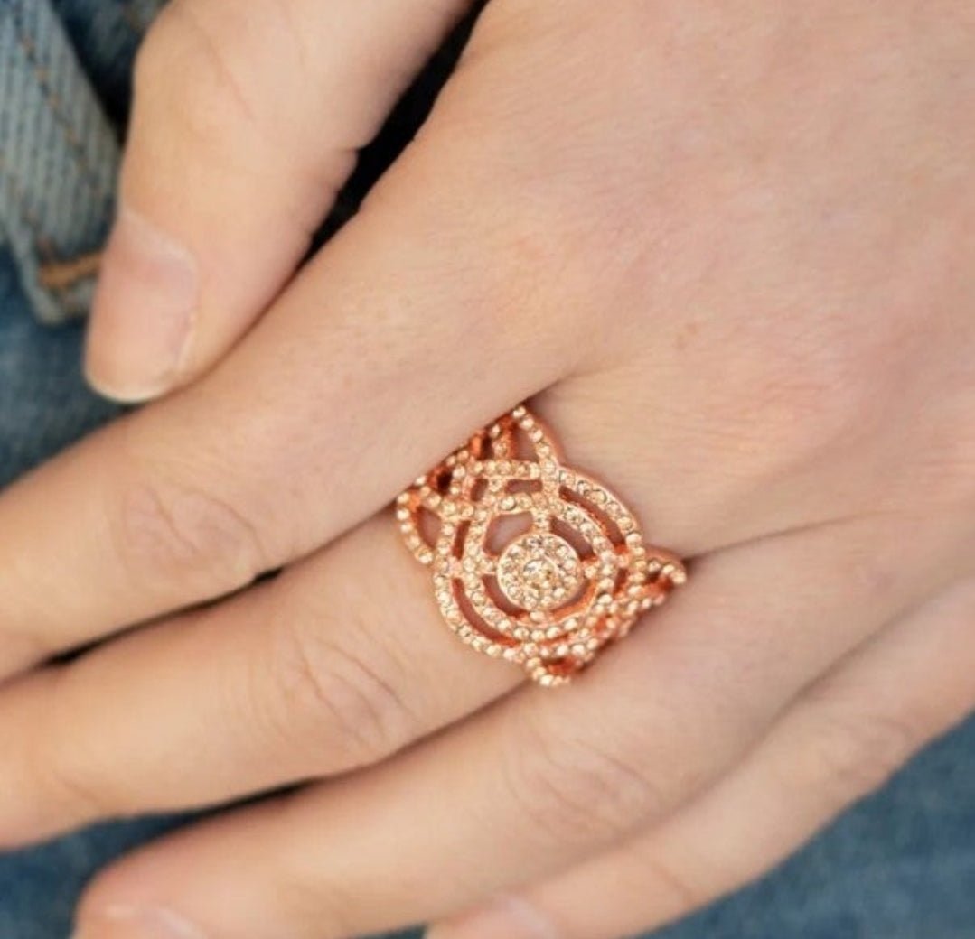 Paparazzi COUNTESS To Ten Copper Ring