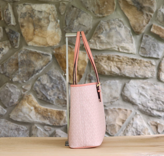 Michael Kors Jet Set Logo MD Tote