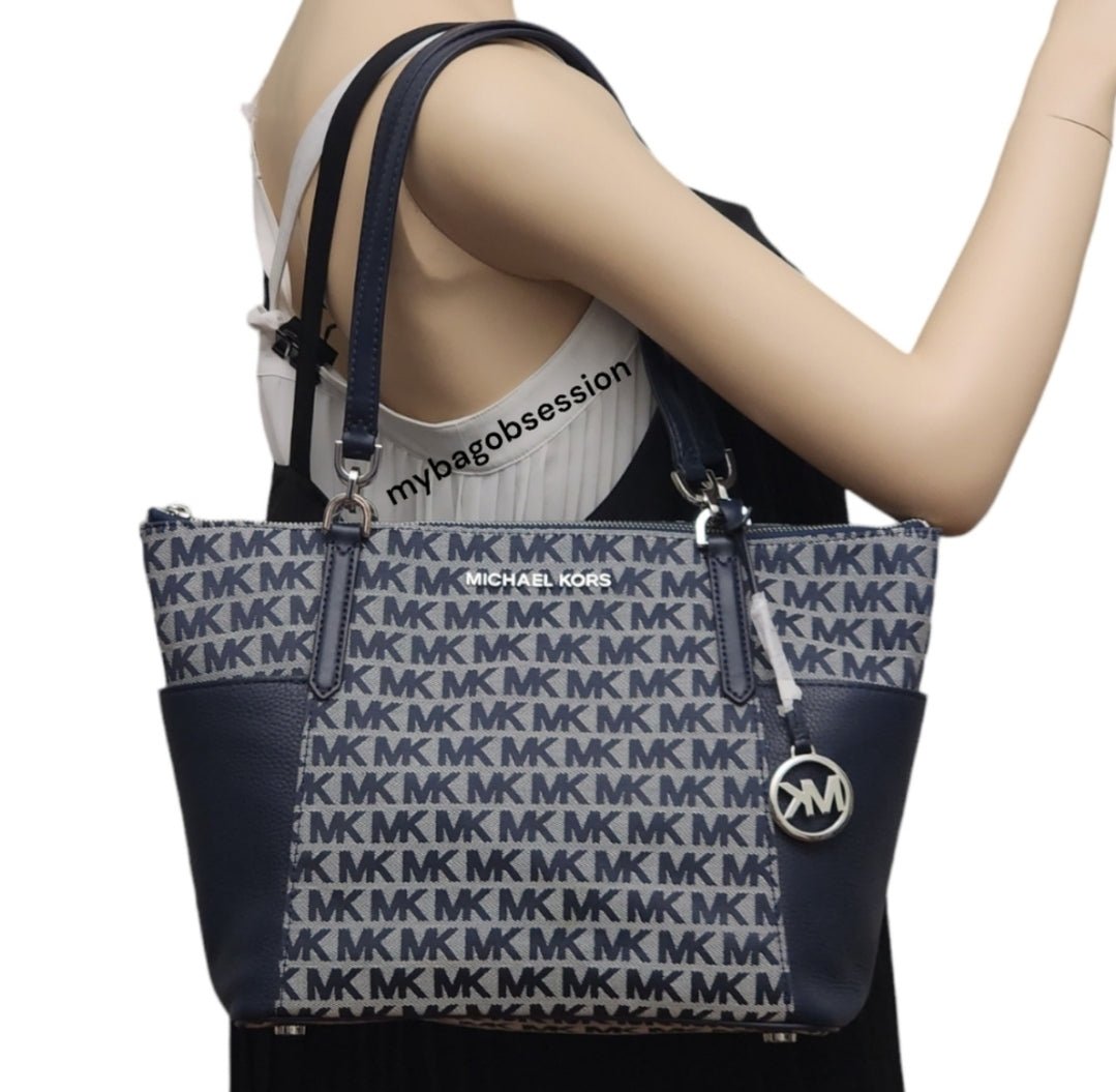 Michael Kors Bedford Logo LG Shoulder Bag Blue