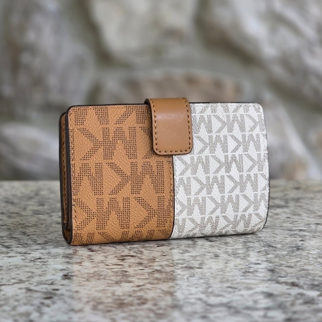 Michael Kors Jet Set Logo Medium Bifold Color-Block Wallet