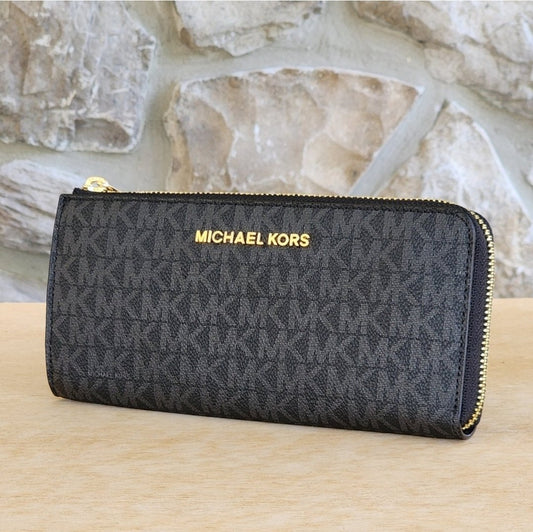 Michael Kors Jet Set Logo LG Zip Wallet Black