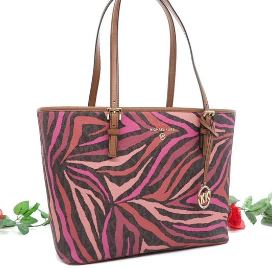 Michael Kors Jet Set Carryall MD Tote
