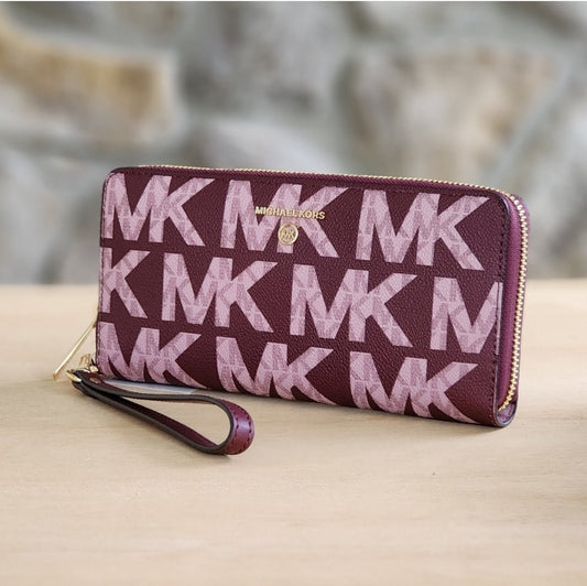 Michael Kors Jet Set Logo Continental Wristlet Wallet