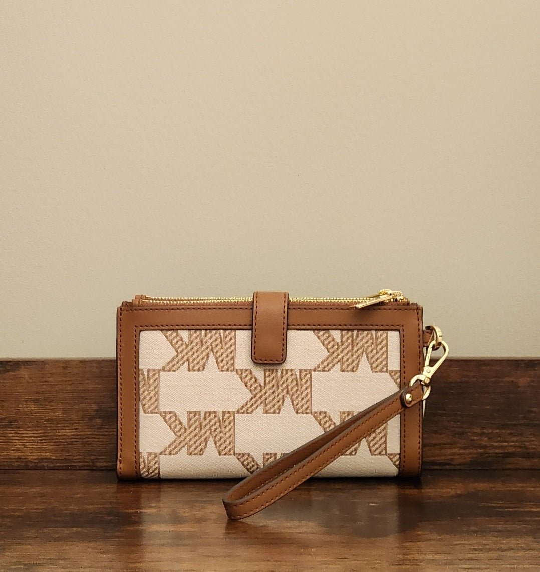 Michael Kors Jet Set Logo LG Double Zip Wristlet Brown